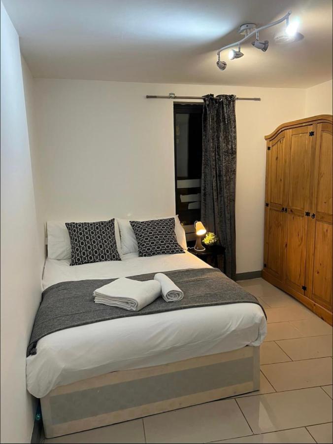New Build 5 Bedroom In Hackney. Central London Luaran gambar